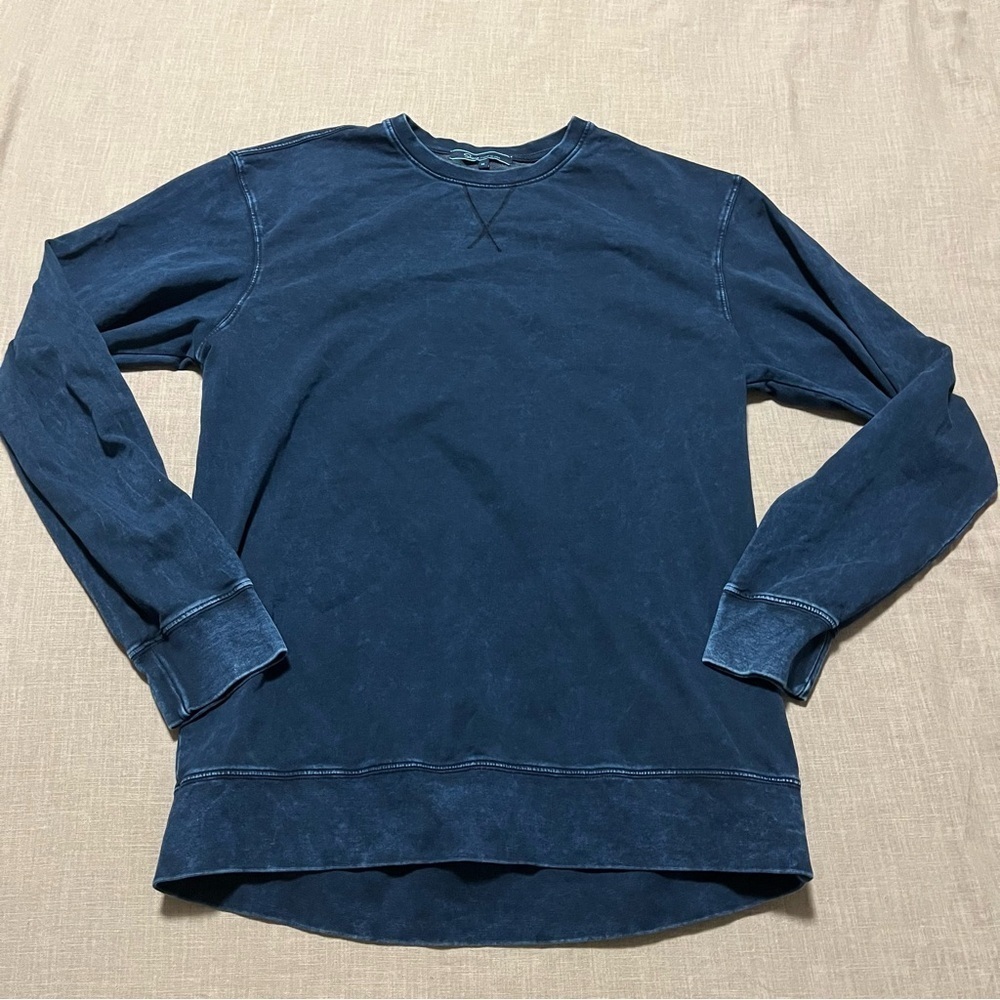 Shore Resort Wear Acid Wash Navy Blue Sweatshirt Size Medium Luxury Beach Surf - Picture 2 of 6